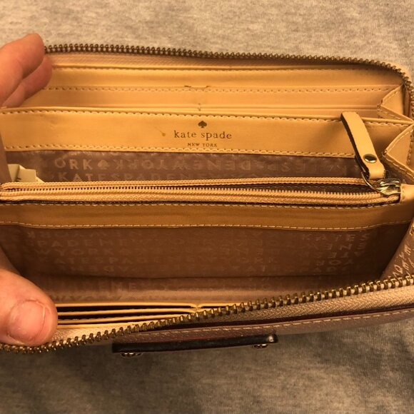 Kate Spade Blush Pink Wallet - Picture 3 of 10